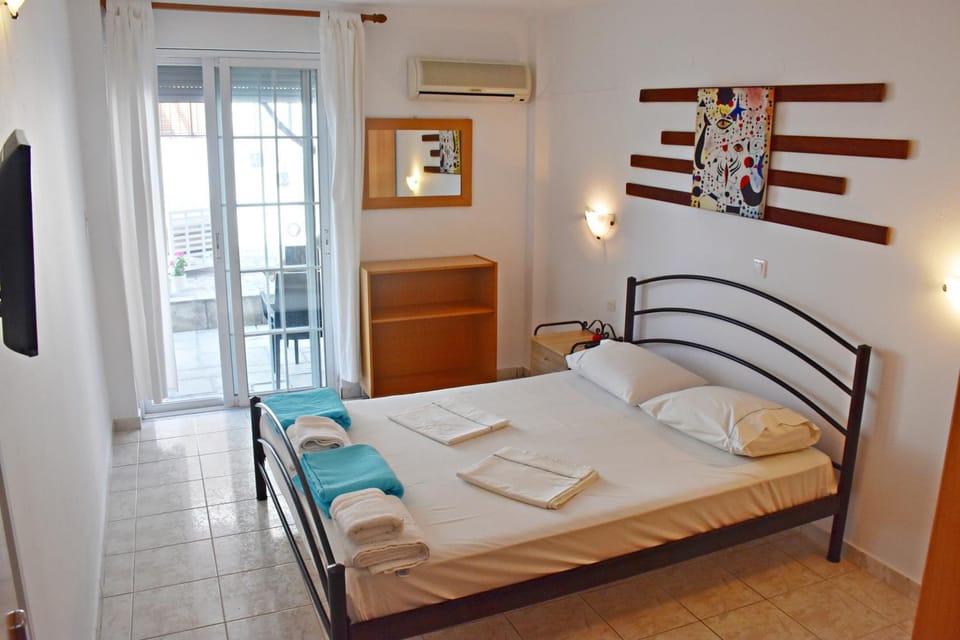 Vicky Studios Apartment hotel in Decentralized Administration of the Aegean