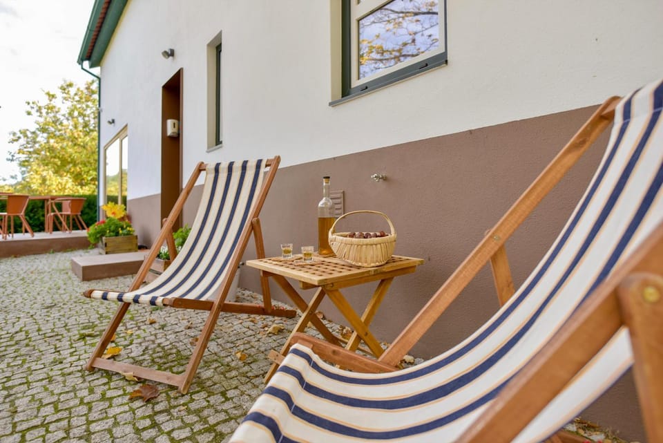 Off site, Natural landscape, Activities, Garden, Spa and wellness centre/facilities, Decorative detail, Autumn, Garden view, Mountain view, Drinks