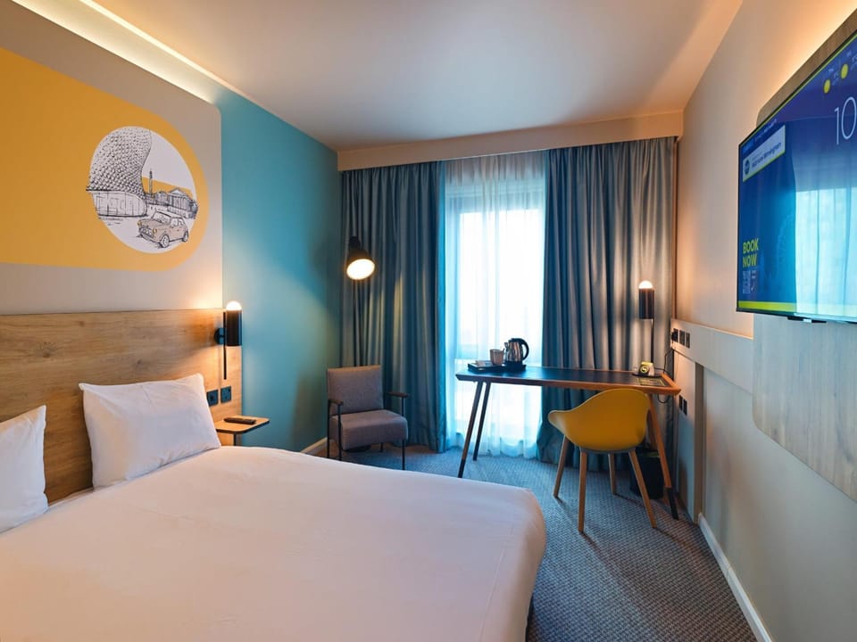 Photo of the whole room