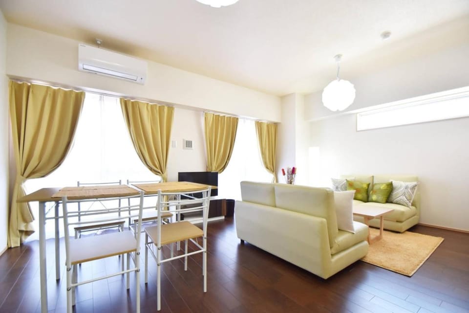 Reve K 301 Apartment in Naha