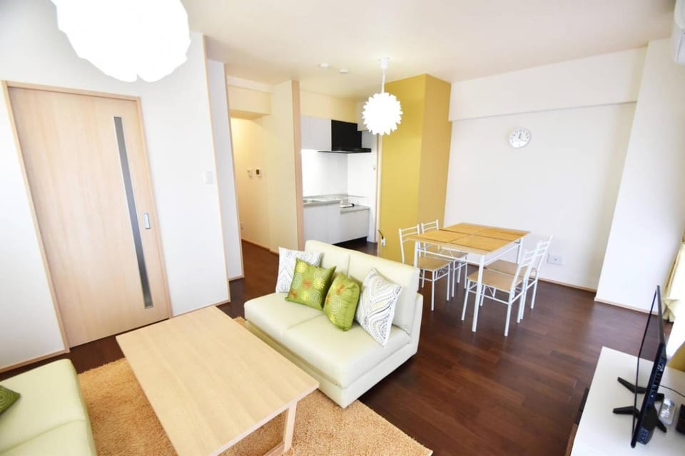 Reve K 301 Apartment in Naha