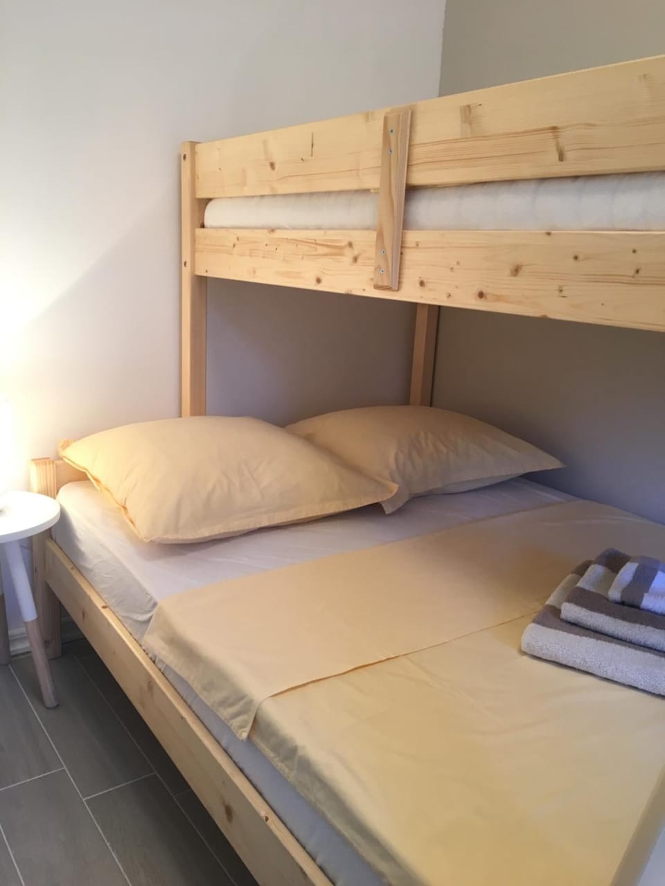 bunk bed