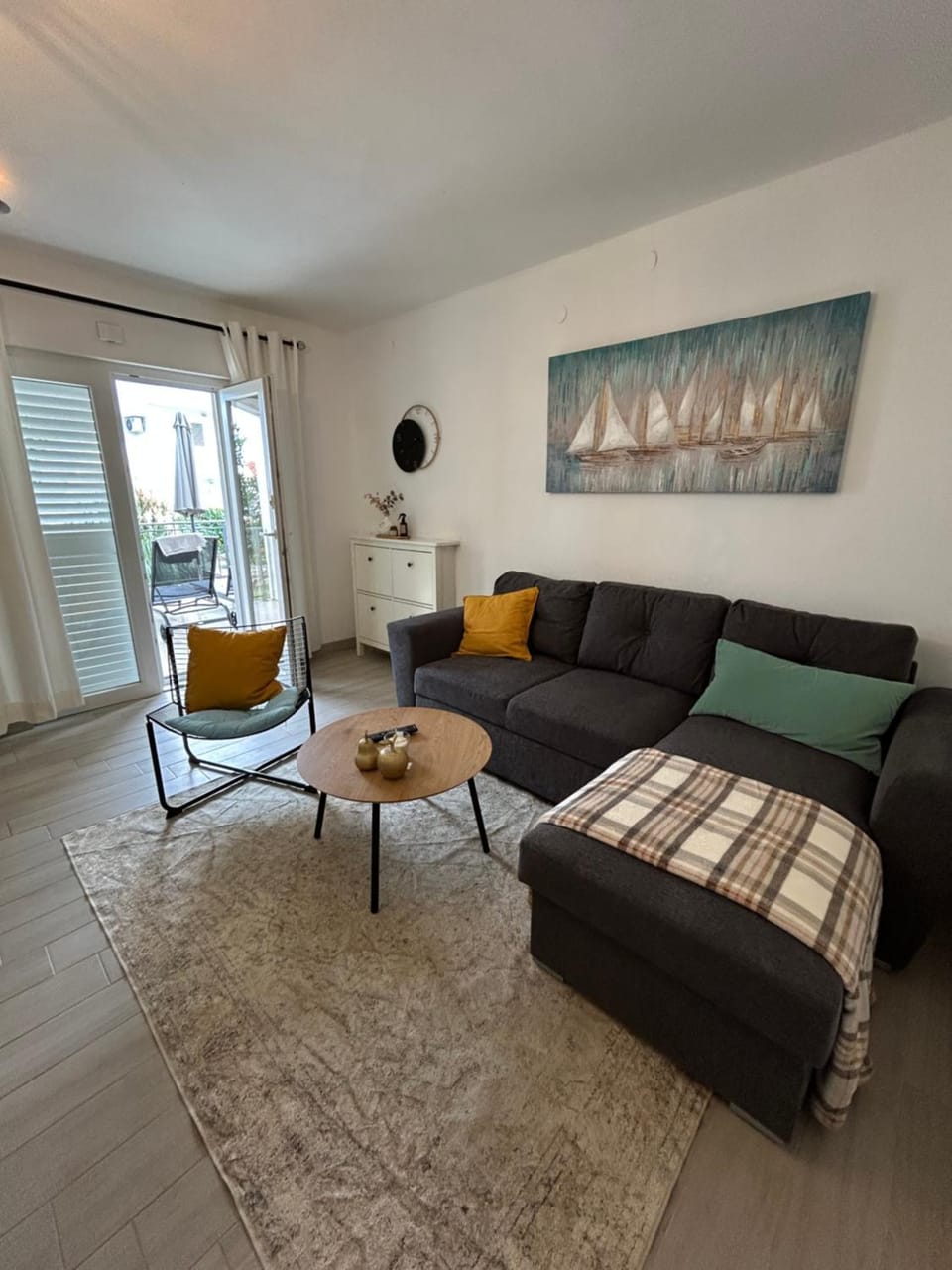 Apartman Dukić Apartment in Okrug Gornji