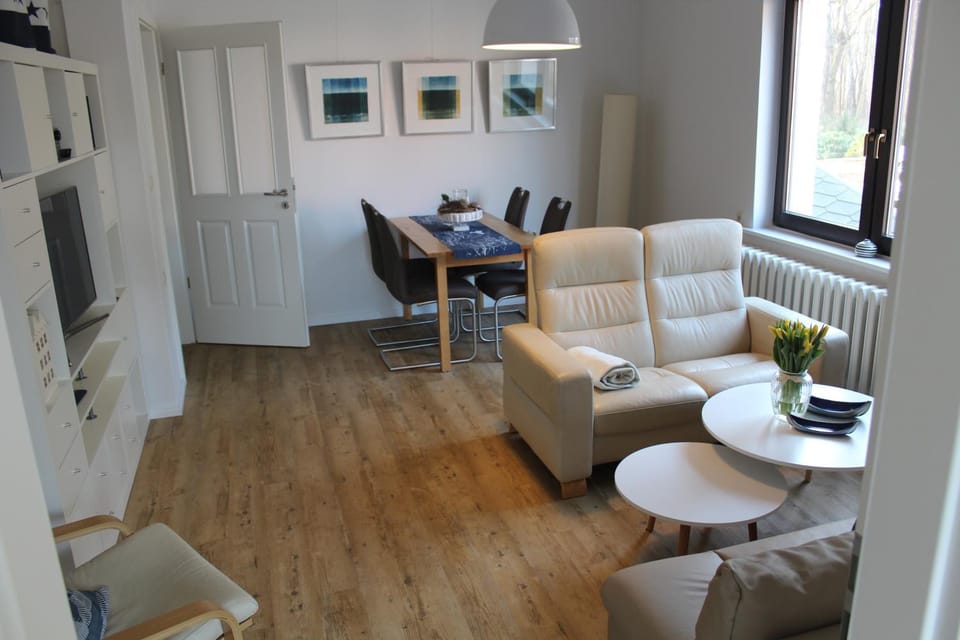 Villa Waldheim - WG 3 Apartment in Boltenhagen