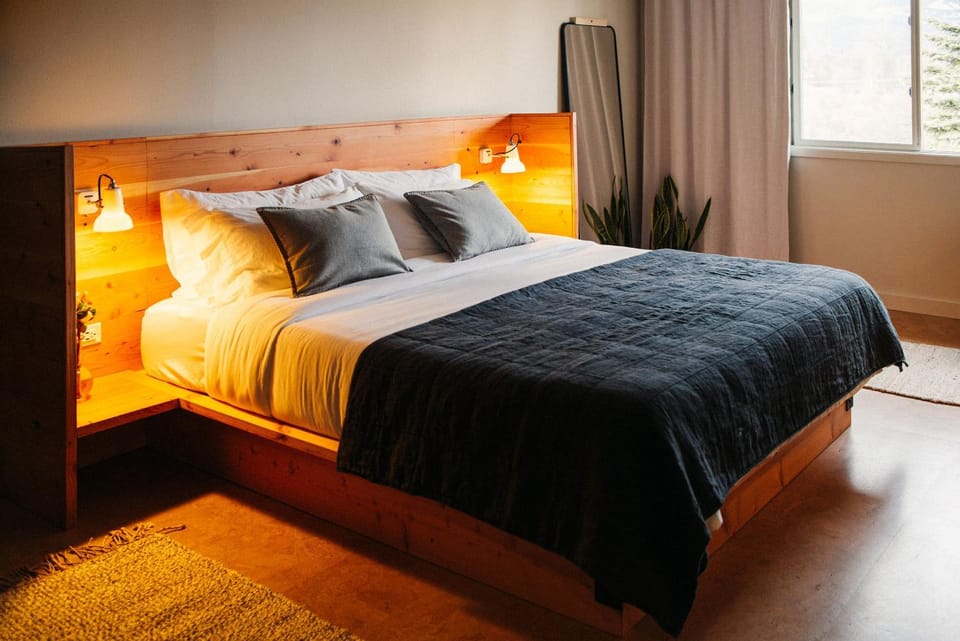 Bed, Bedroom
