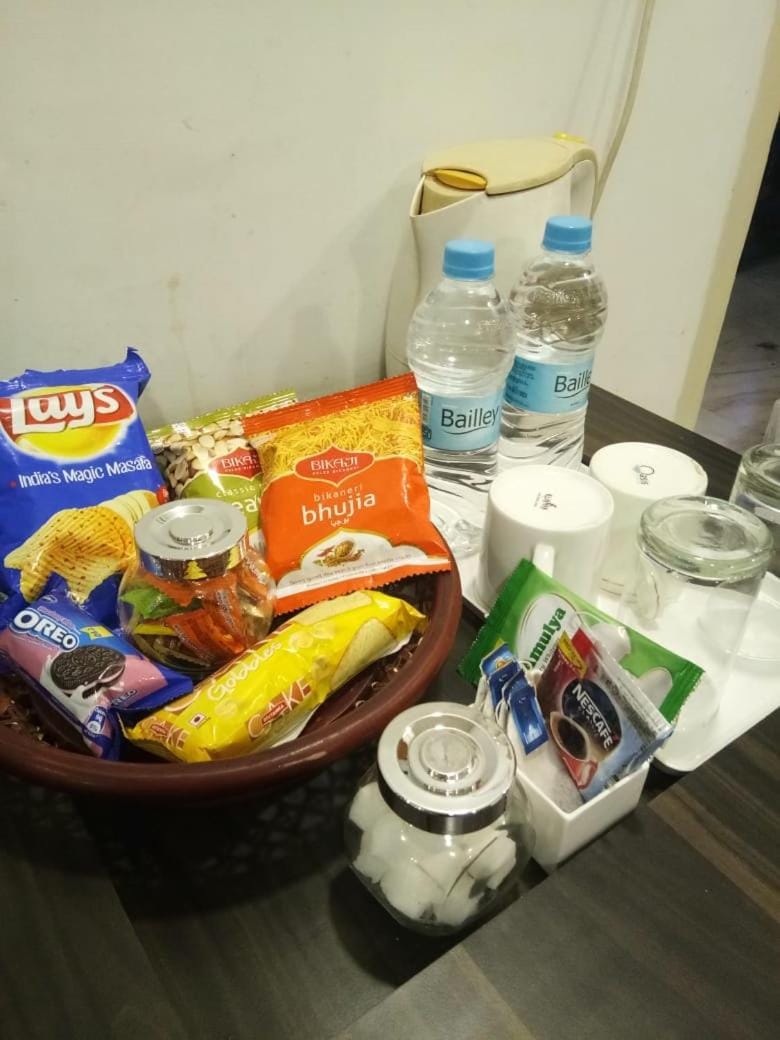 Apurba's Pensione Apartment in Bangladesh