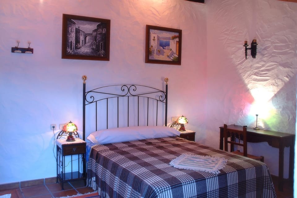 Seating area, Bedroom