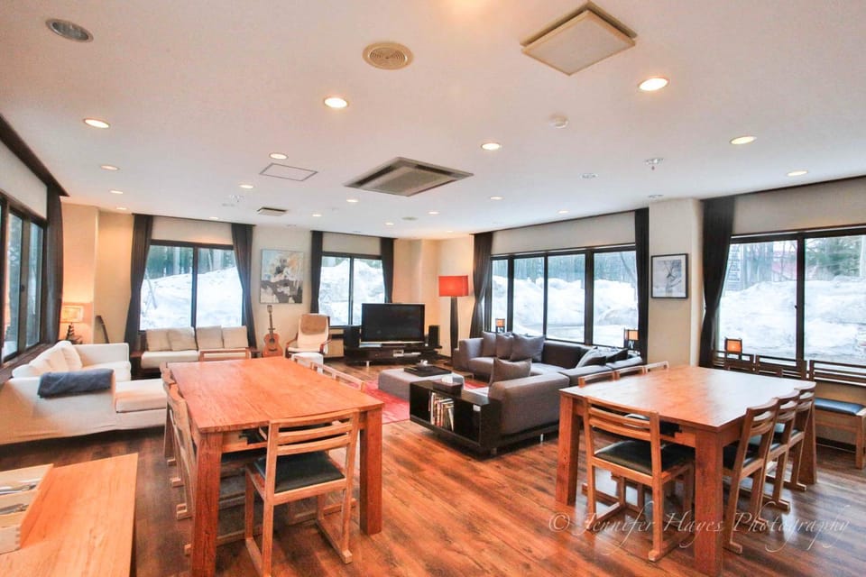 Lounge or bar