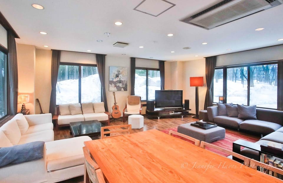 Lounge or bar
