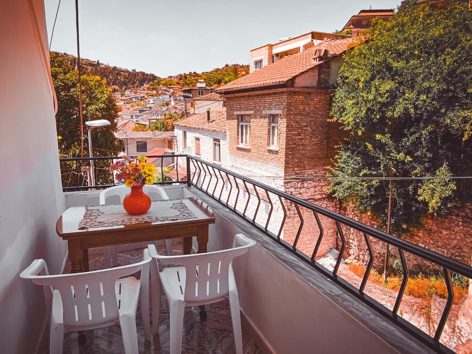 Property building, View (from property/room), Balcony/Terrace