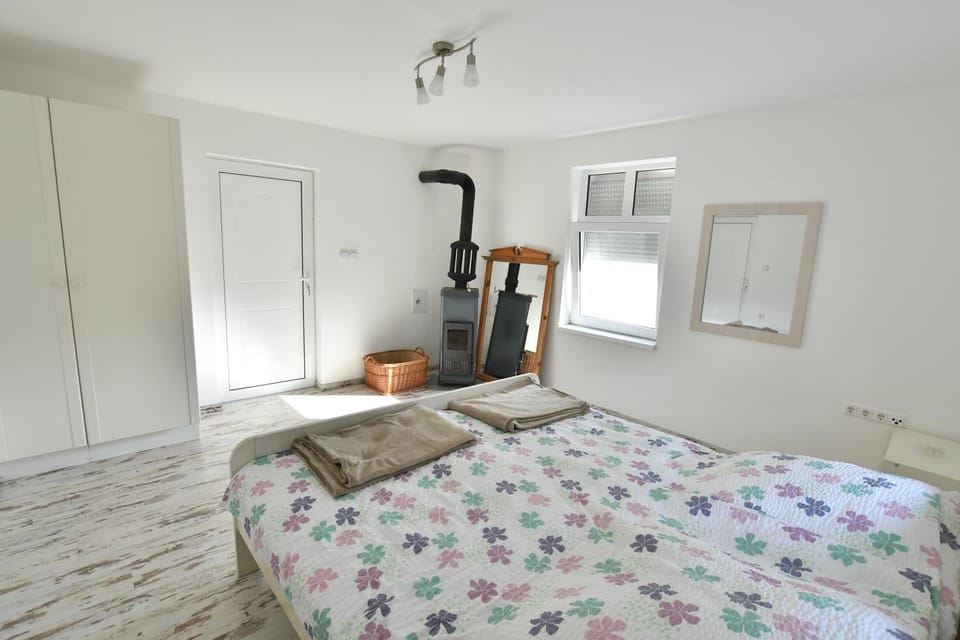 Domacinstvo Jovic Apartment in Serbia