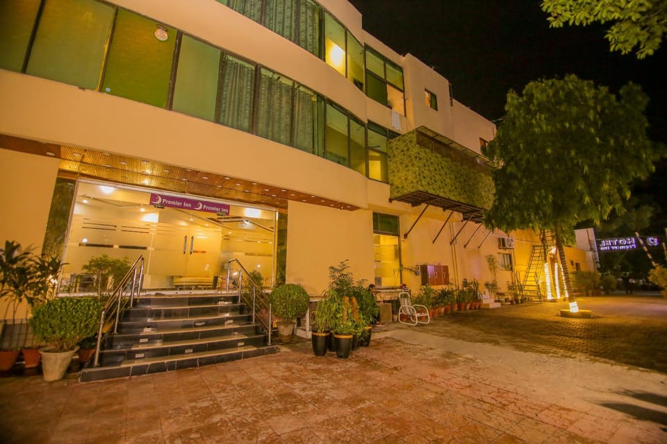 Property building, Lobby or reception
