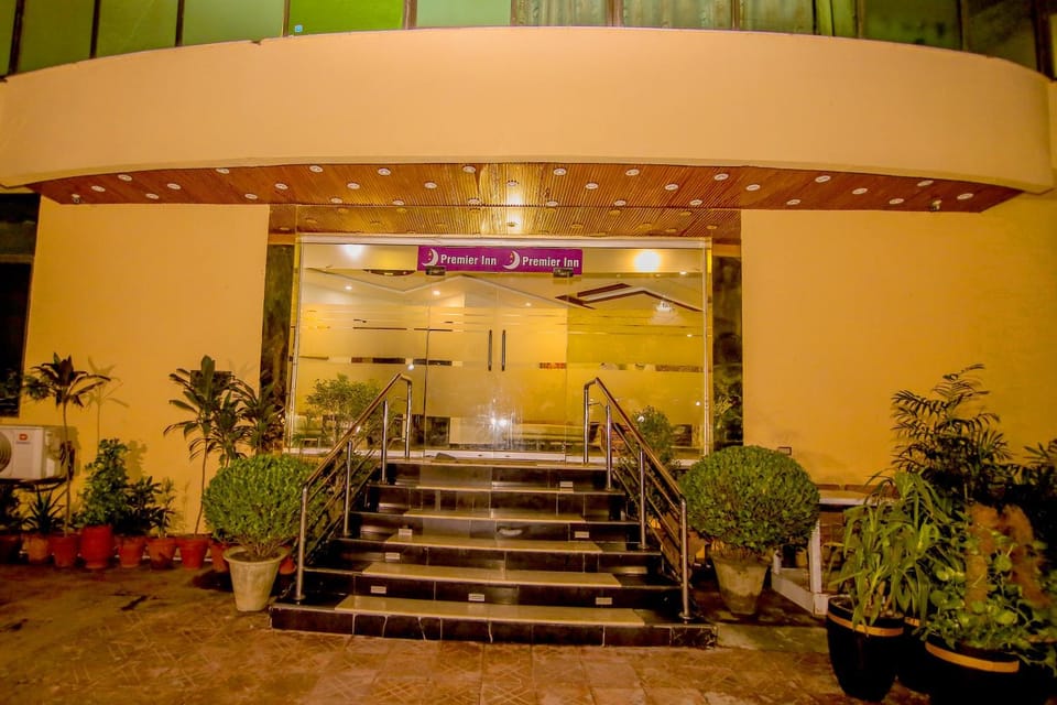 Facade/entrance, Lobby or reception