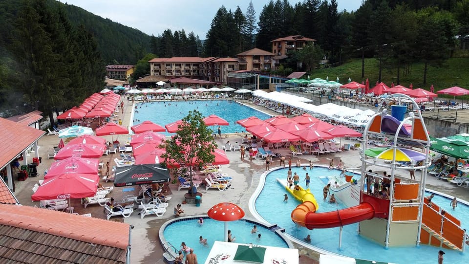 Aqua park, Mountain view, Pool view, Swimming pool