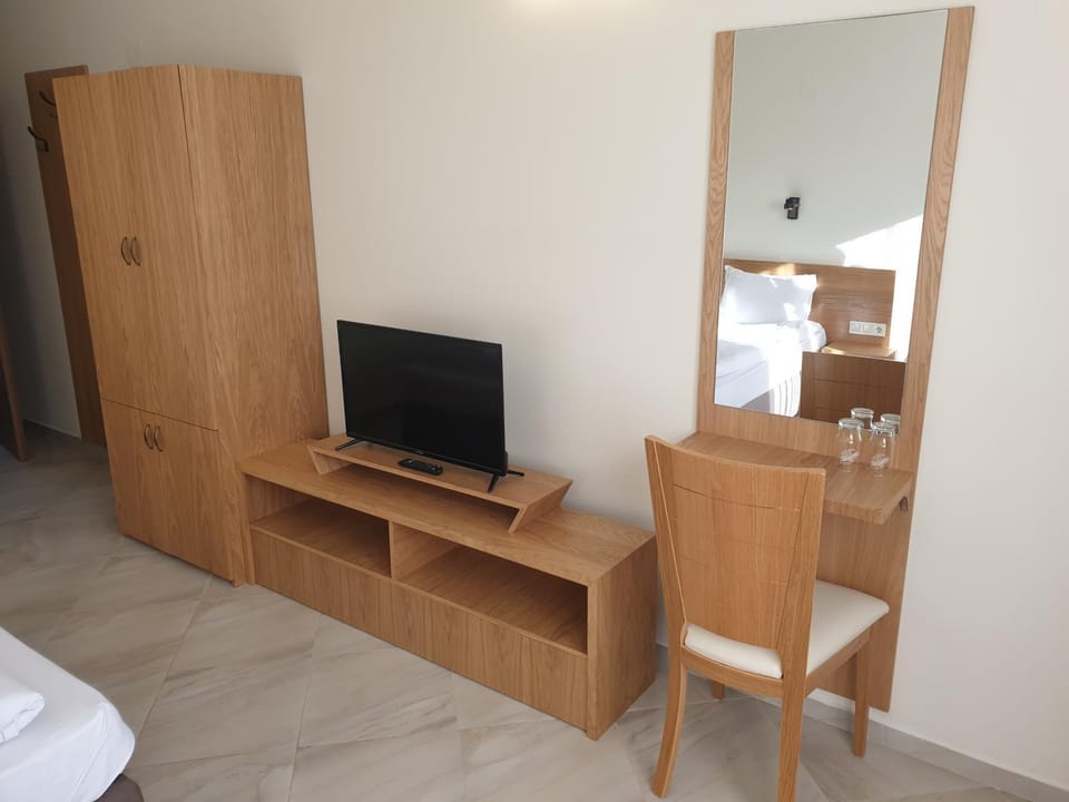 TV and multimedia, Seating area