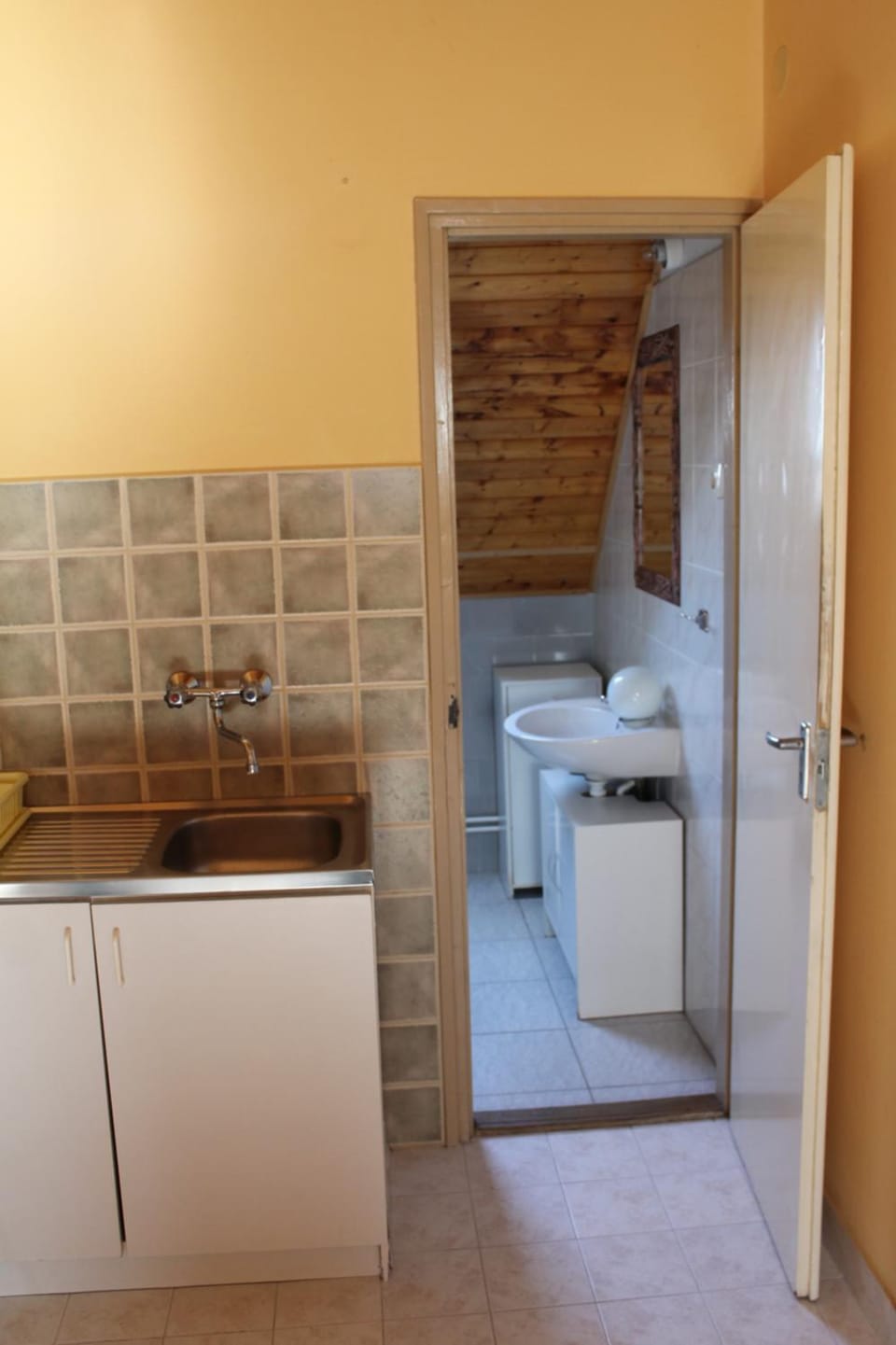Sungarden Apartman Apartment in Hungary