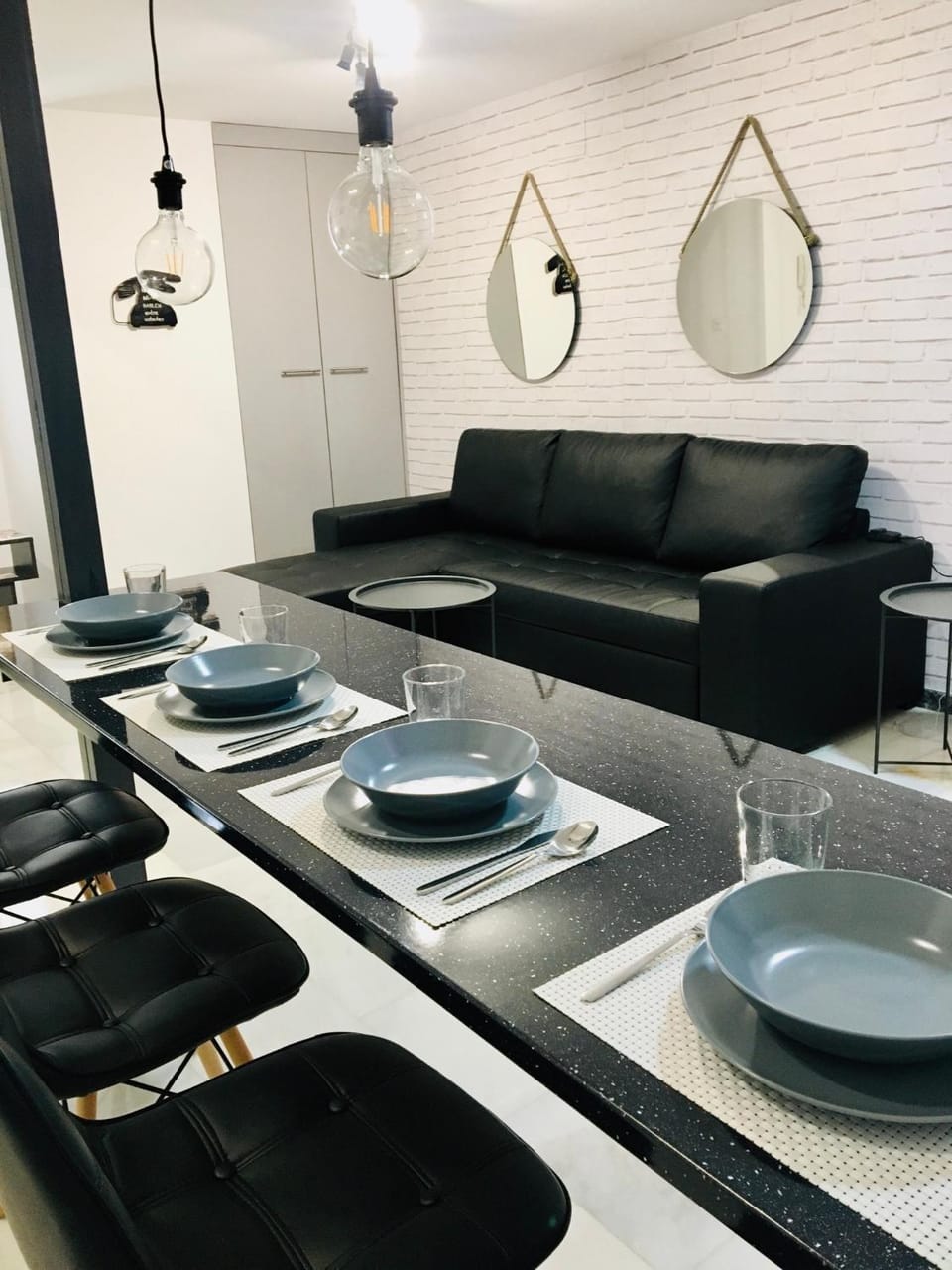 Fabuloso Loft en Centro Histórico de Córdoba con Parking bajo reserva Tendillas Mezquita-Catedral Apartment in Cordoba