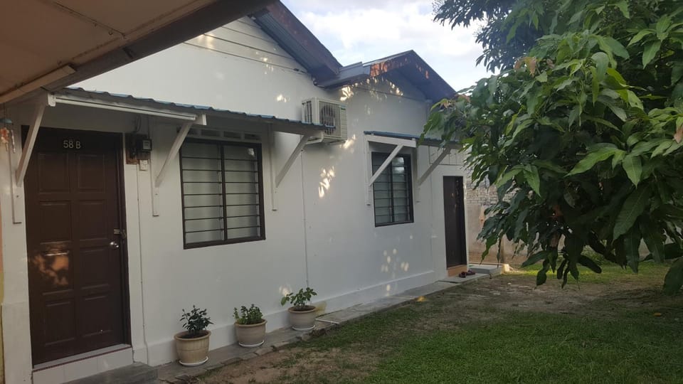 Homestay / Roomstay Muslim Budget Tanjung Malim Vacation rental in Selangor, Malaysia