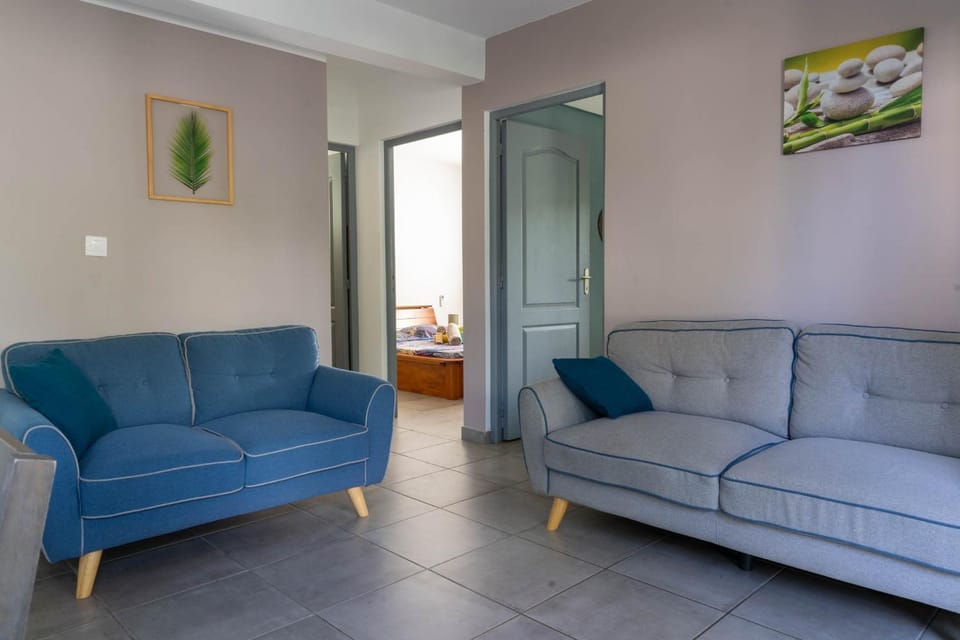 Living room, Decorative detail
