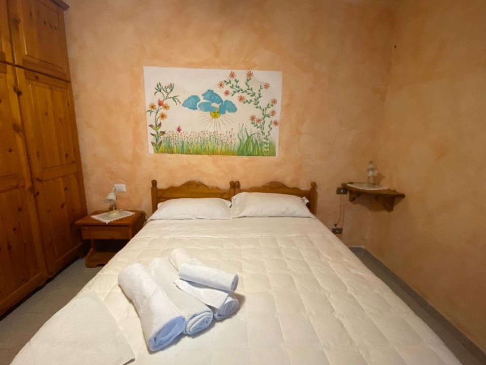Bed and Breakfast Li Paduli Alvi Bed and Breakfast in Sardinia