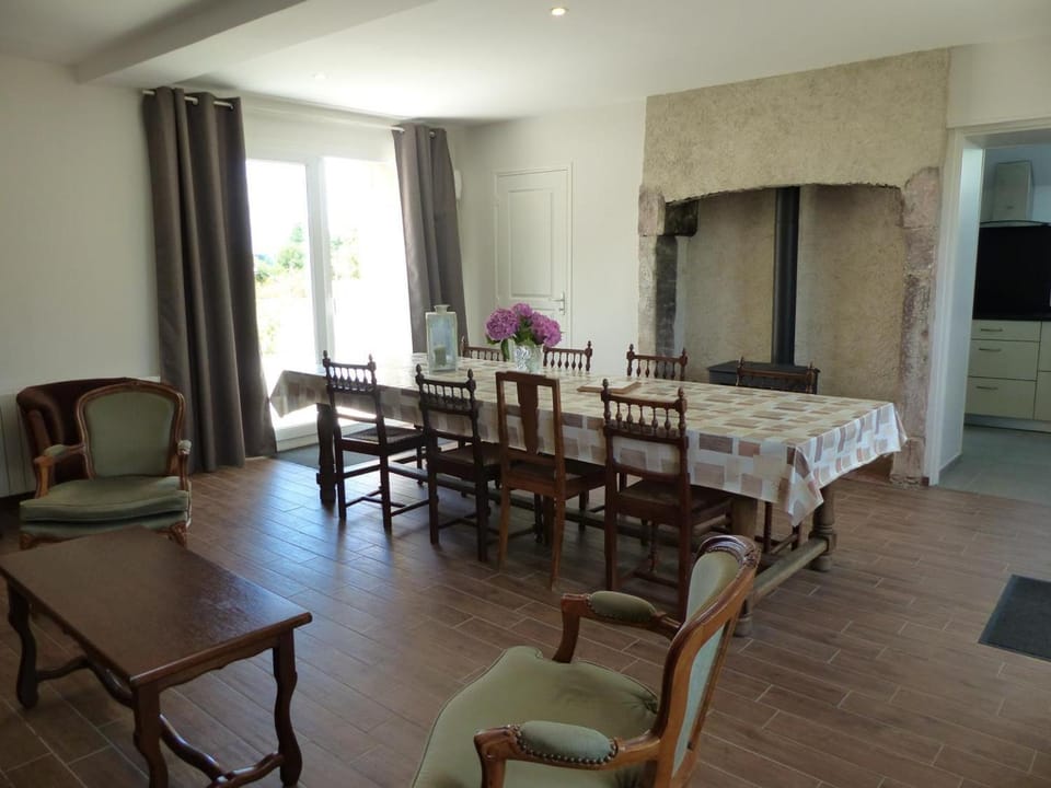 Gîte de charme à la campagne - 6 pers. - FR-1-489-17 House in Bourgogne-Franche-Comté