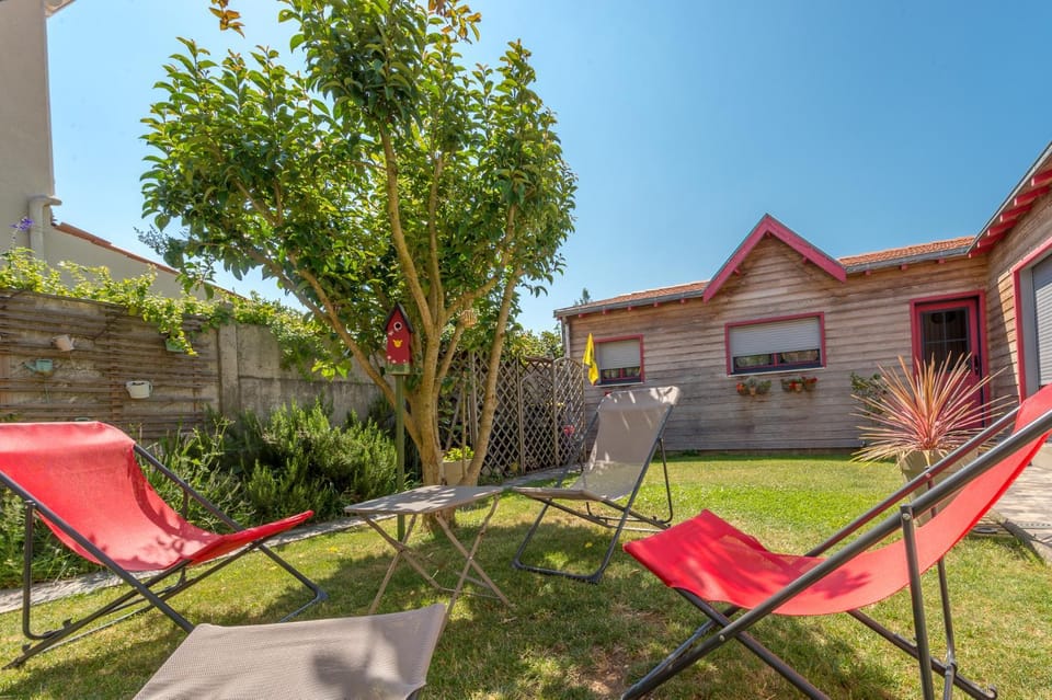L'Escale Marine - Couette et Café Bed and Breakfast in La Rochelle