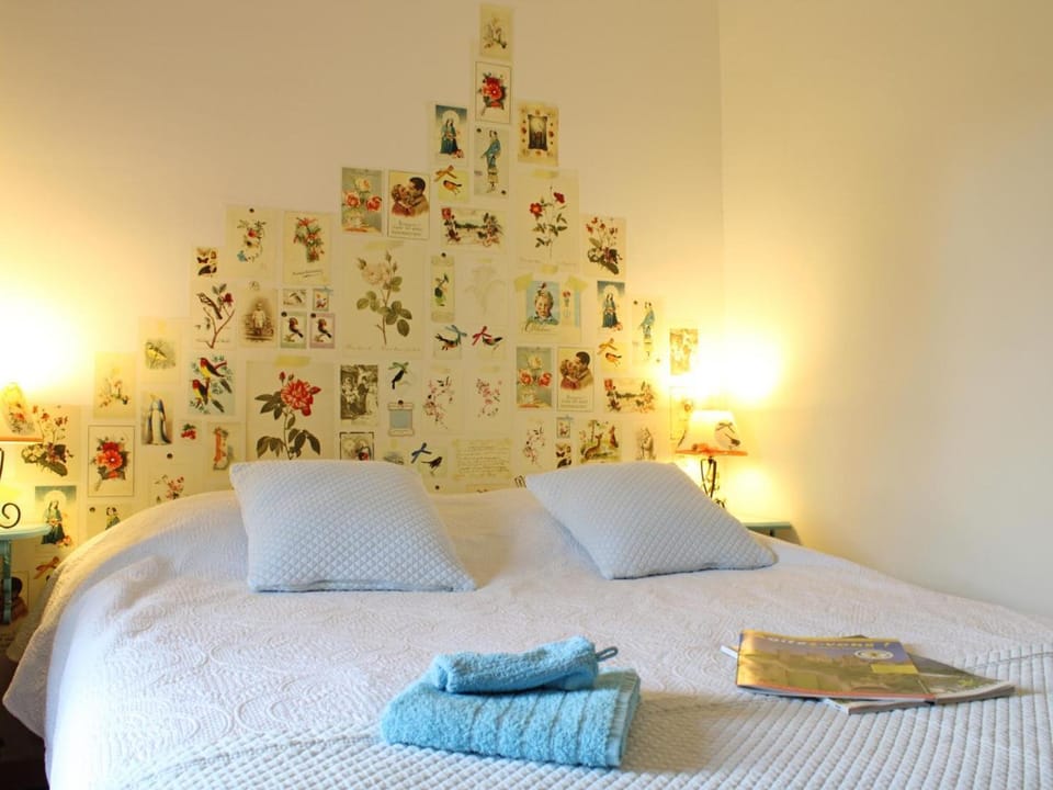 Grande maison familiale avec jardin, Wifi, animaux acceptés - FR-1-489-50 House in Auvergne-Rhône-Alpes