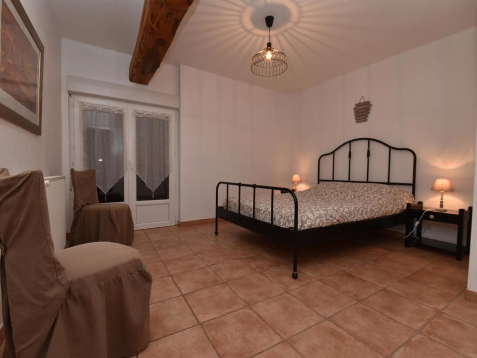 Gîte charmant avec piscine et jardin en Bourbonnais - FR-1-489-57 House in Auvergne-Rhône-Alpes