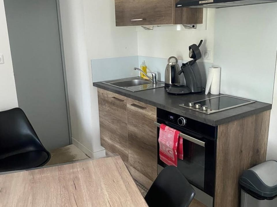 Charmante maison cocooning au cœur du Bourbonnais, animaux acceptés - FR-1-489-68 House in Auvergne-Rhône-Alpes