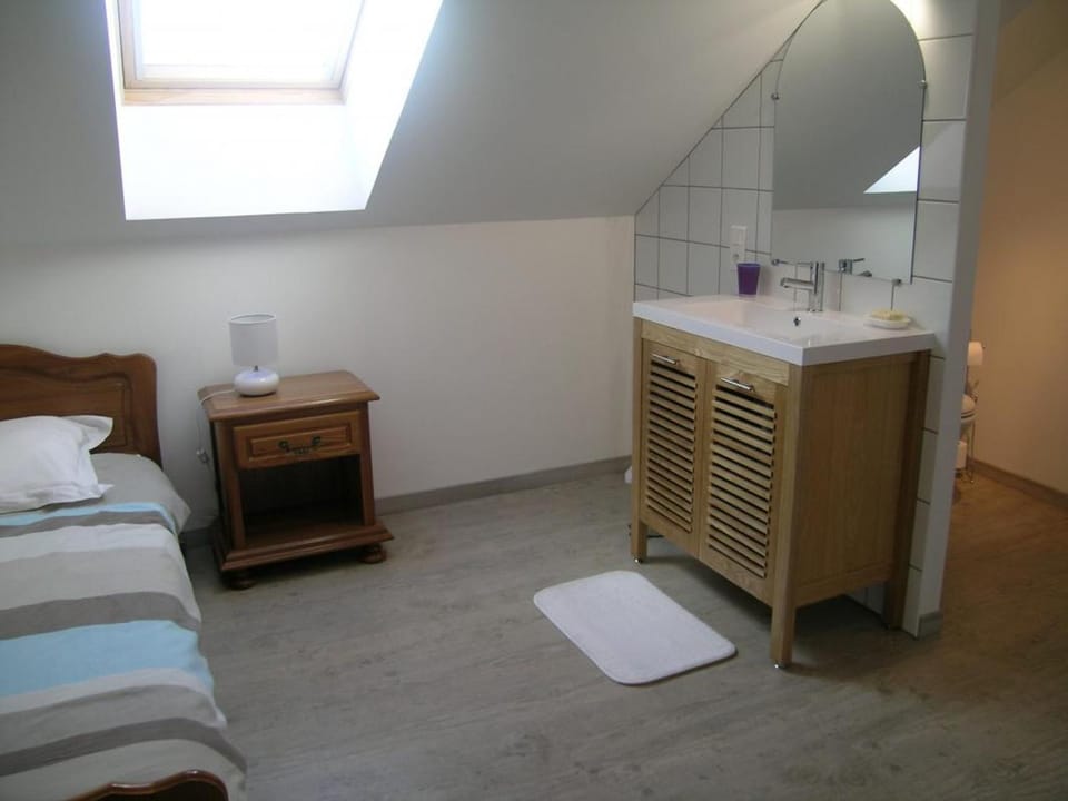 Maison rénovée proche forêt Tronçais, animaux admis - FR-1-489-128 House in Centre-Val de Loire