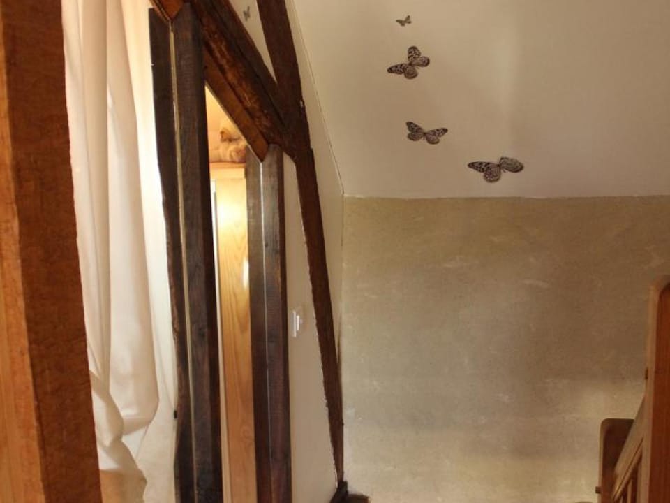 Gîte rénové avec terrasse, animaux admis près de St Pourçain - FR-1-489-138 House in Auvergne-Rhône-Alpes