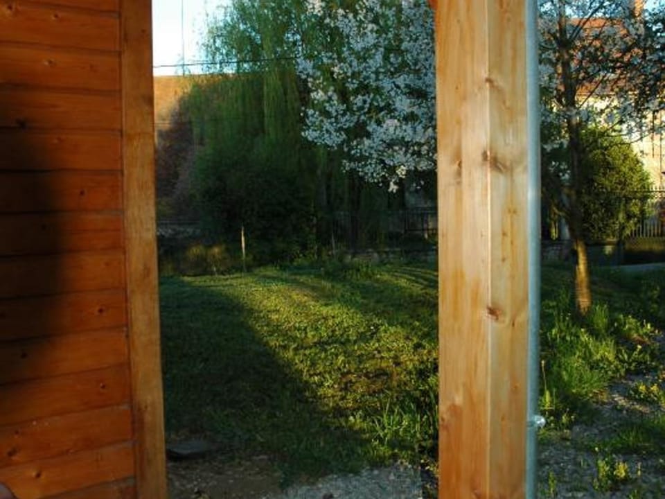 Chalet indépendant avec jardin et accès piscine près de St Pourçain - FR-1-489-151 House in Auvergne-Rhône-Alpes
