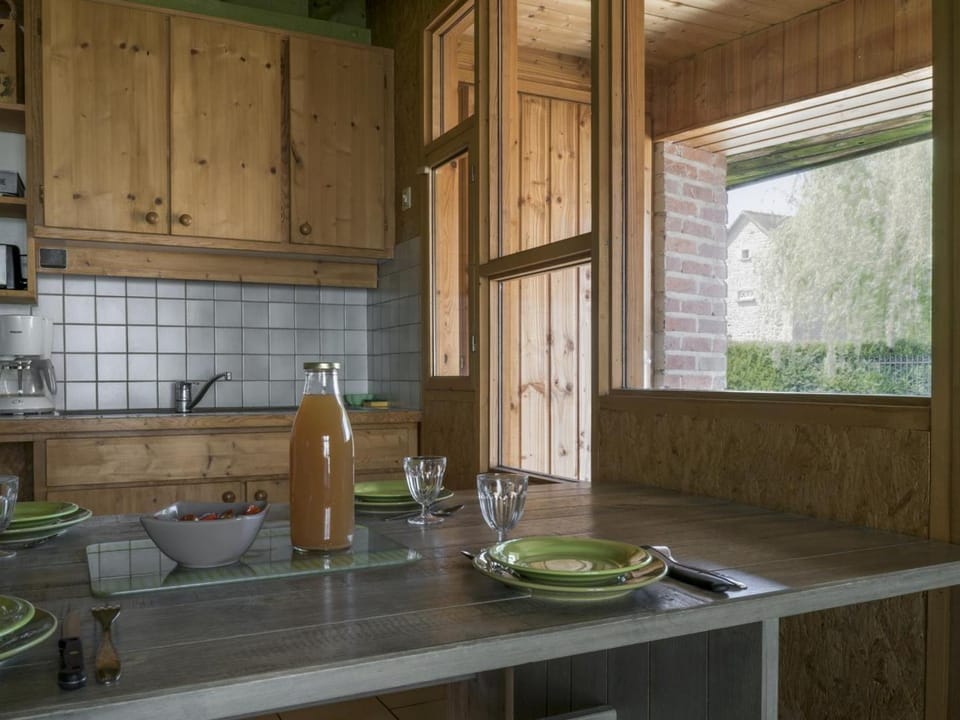 Gîte chaleureux avec grand jardin à Jenzat - FR-1-489-260 House in Auvergne-Rhône-Alpes