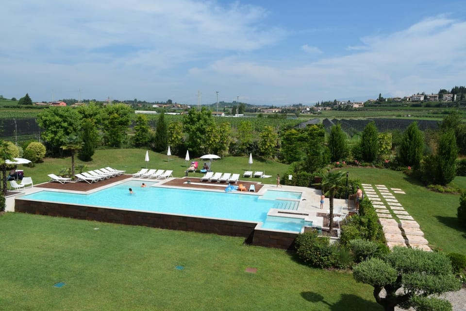 Swimming pool, Swimming pool