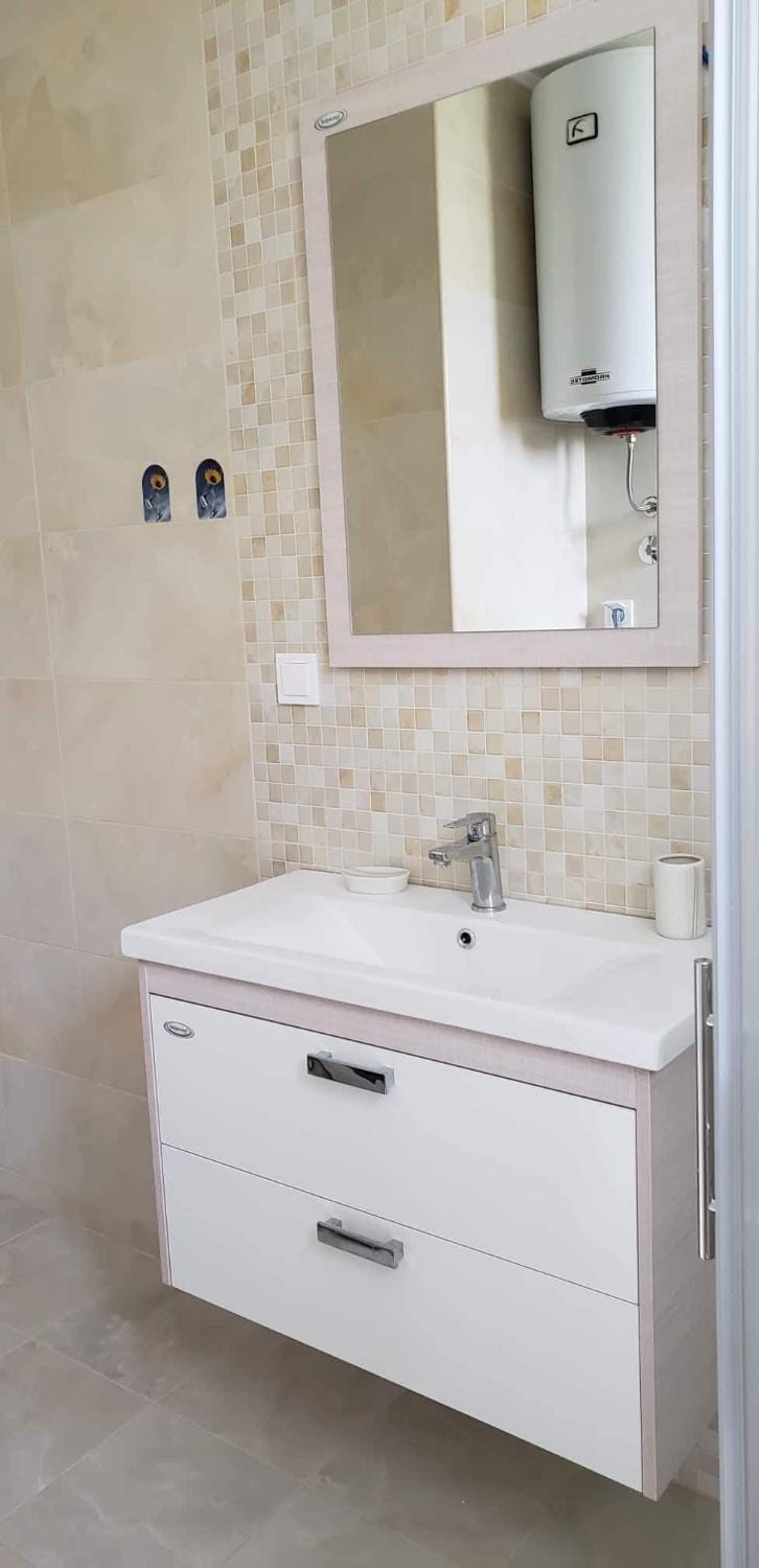 Apartmani Suncokreti - Sunflower Apartments Apartment in Montenegro