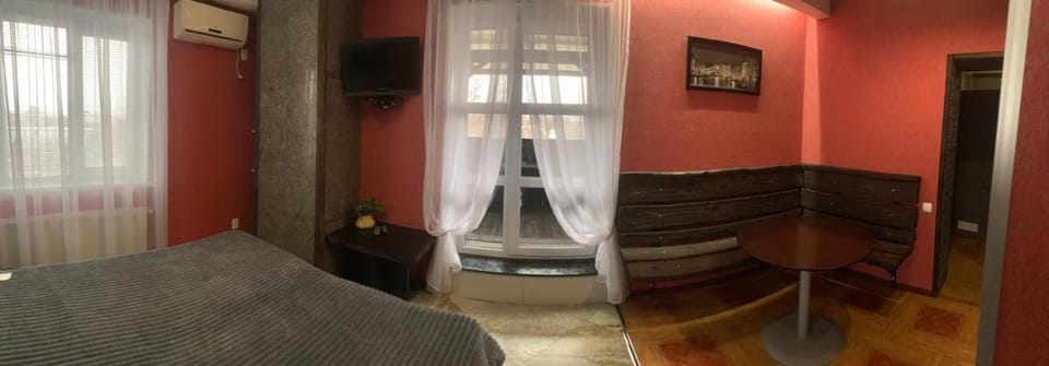 Na Bukovinskoy Guest House Bed and Breakfast in Kharkiv
