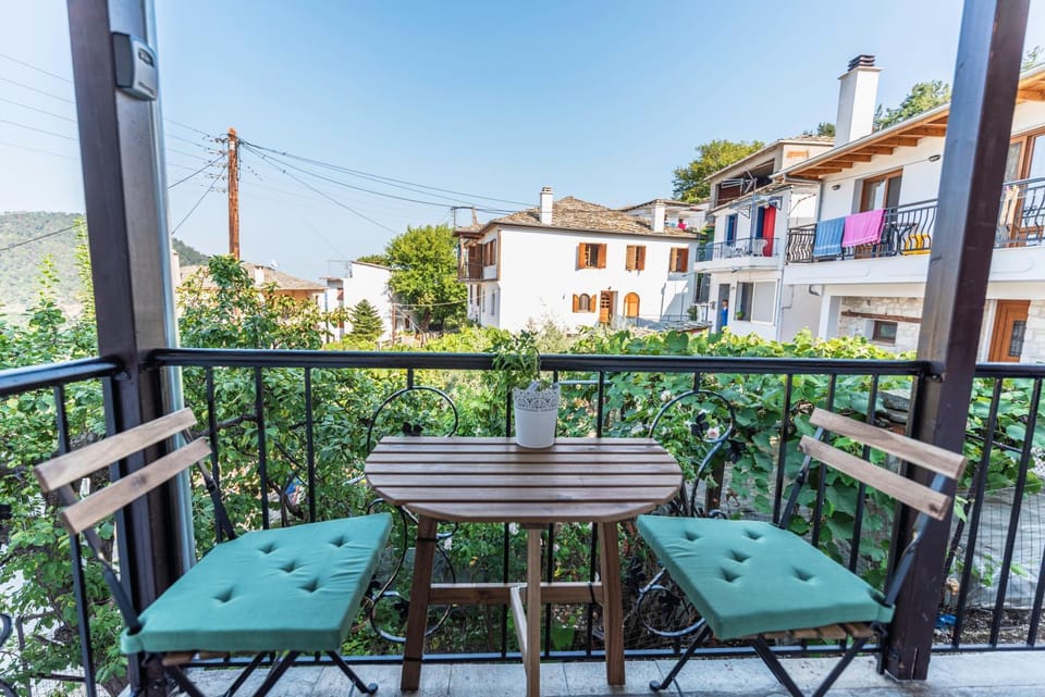 View (from property/room), Balcony/Terrace