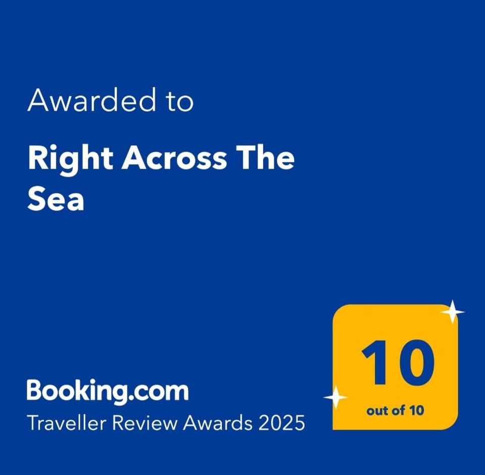 Right Across The Sea House in Halkidiki