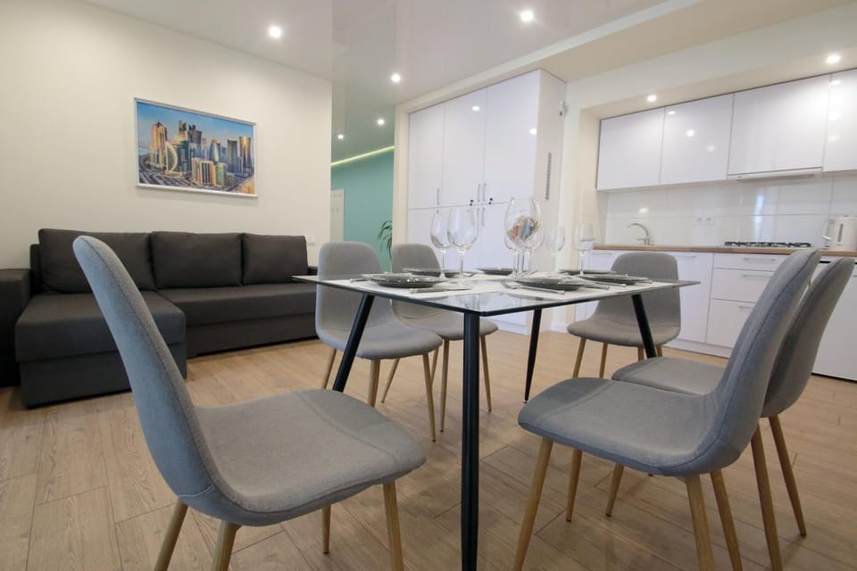 Kitchen or kitchenette, Living room, Dining area