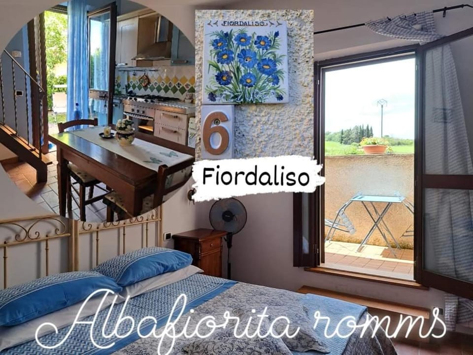 Property logo or sign, Photo of the whole room, Dining area