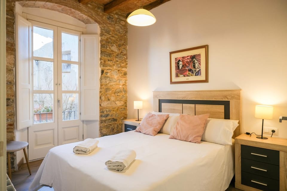 Ganganell Centre. Apartamento con Patio Apartment in Garrotxa