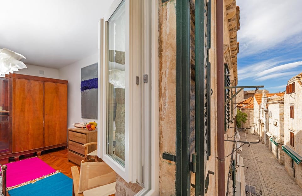 The Art Republic 2, Old Town Apartment in Dubrovnik