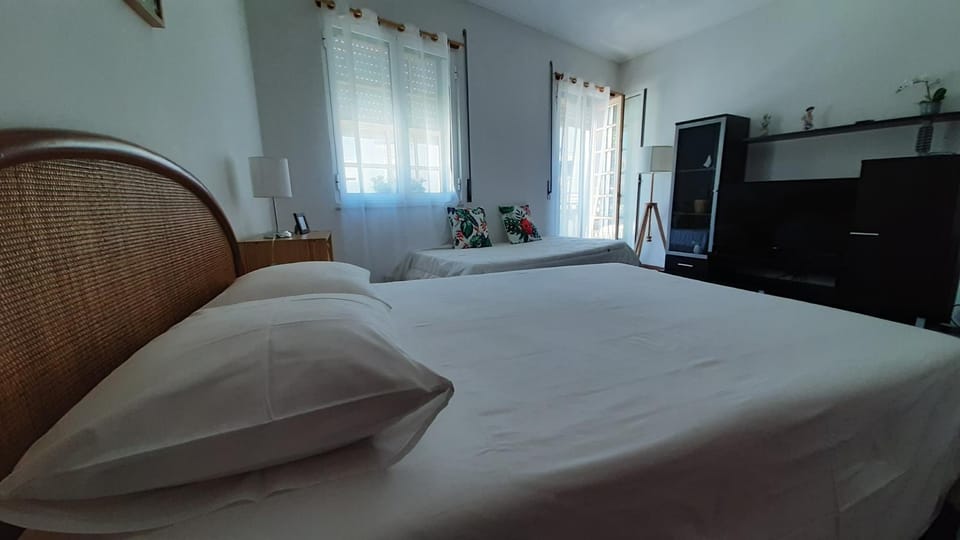 Feel Aveiro - Church View Apartment in Aveiro