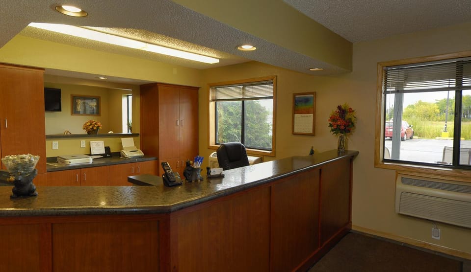 Day, Lobby or reception