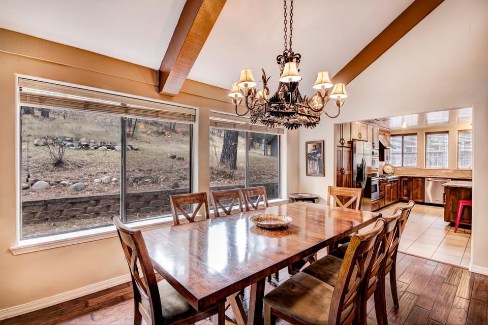 Natural landscape, Kitchen or kitchenette, Dining area, furniture