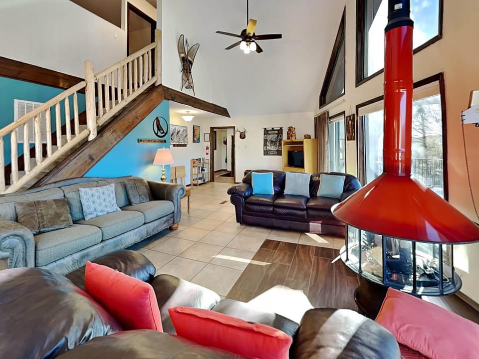 Living room, Seating area, fireplace, furniture