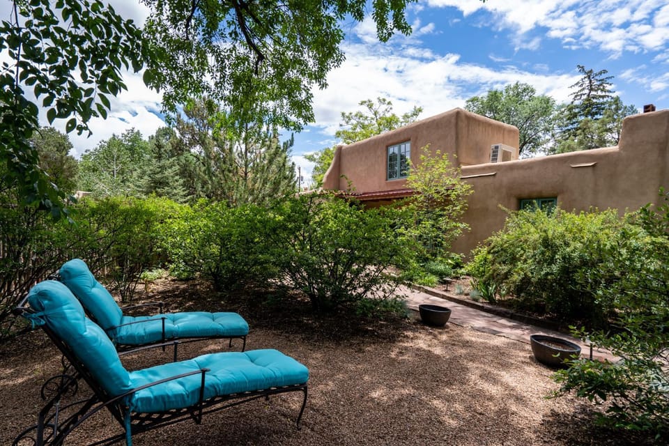 Historic Garden Retreat House in Santa Fe