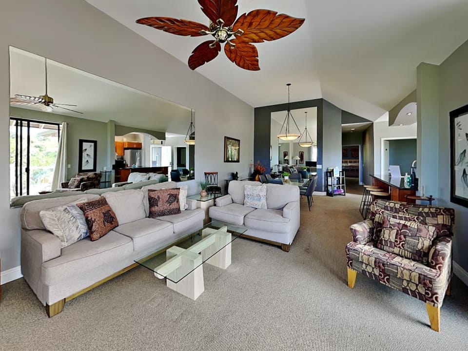 Living room, Seating area, furniture