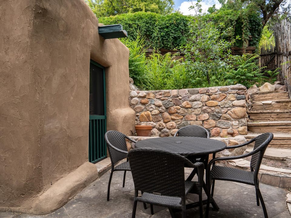 Patio, Garden, Seating area