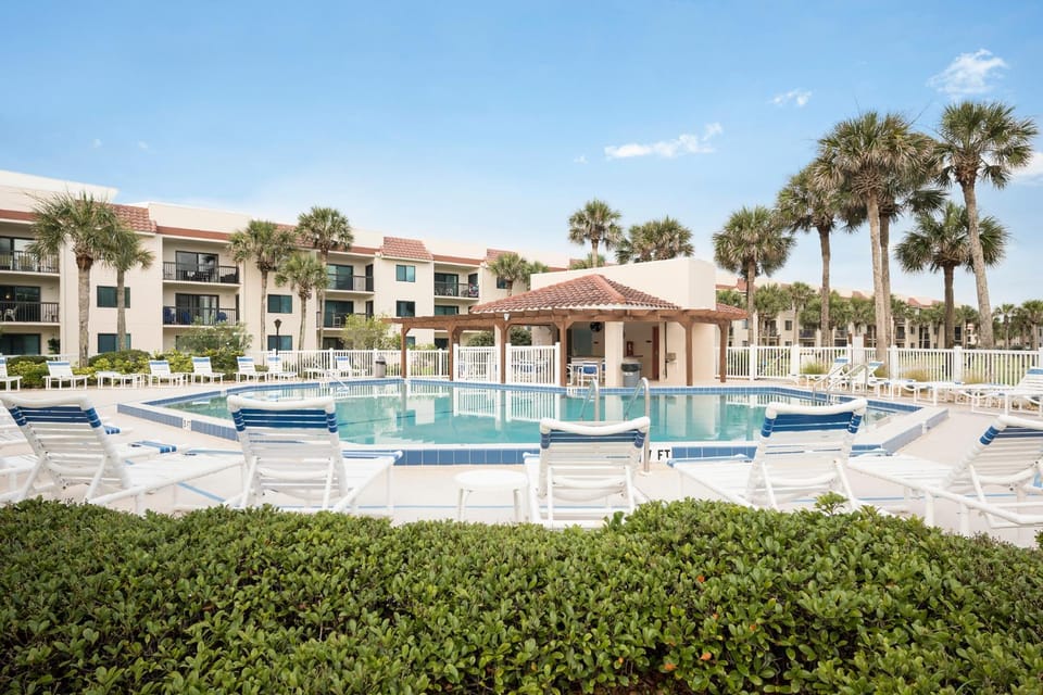 Property building, Area and facilities, Swimming pool